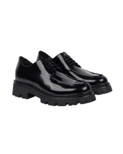 SCARPA STRINGATA NERA