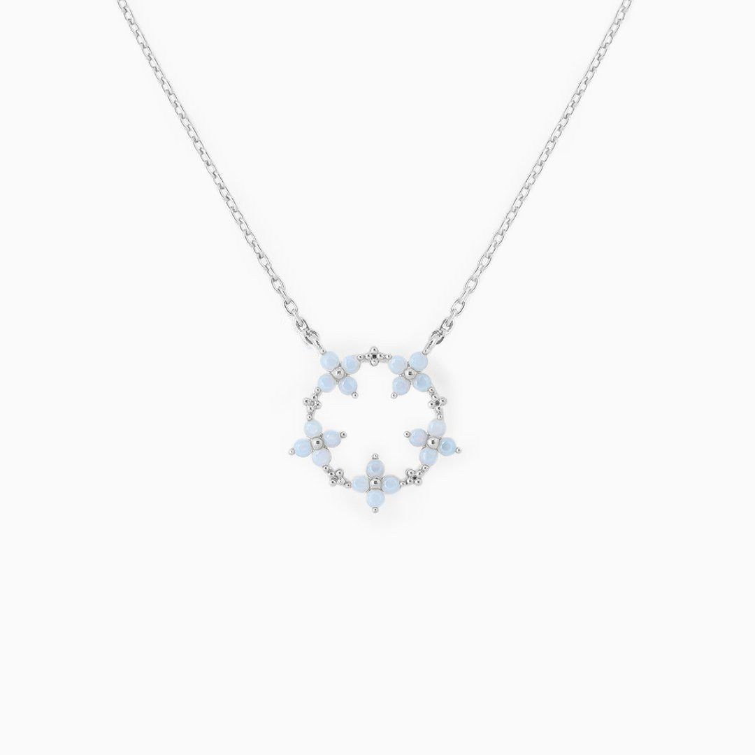 Women's Fashion Simple Flower Pendant Necklace