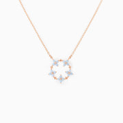 Women's Fashion Simple Flower Pendant Necklace