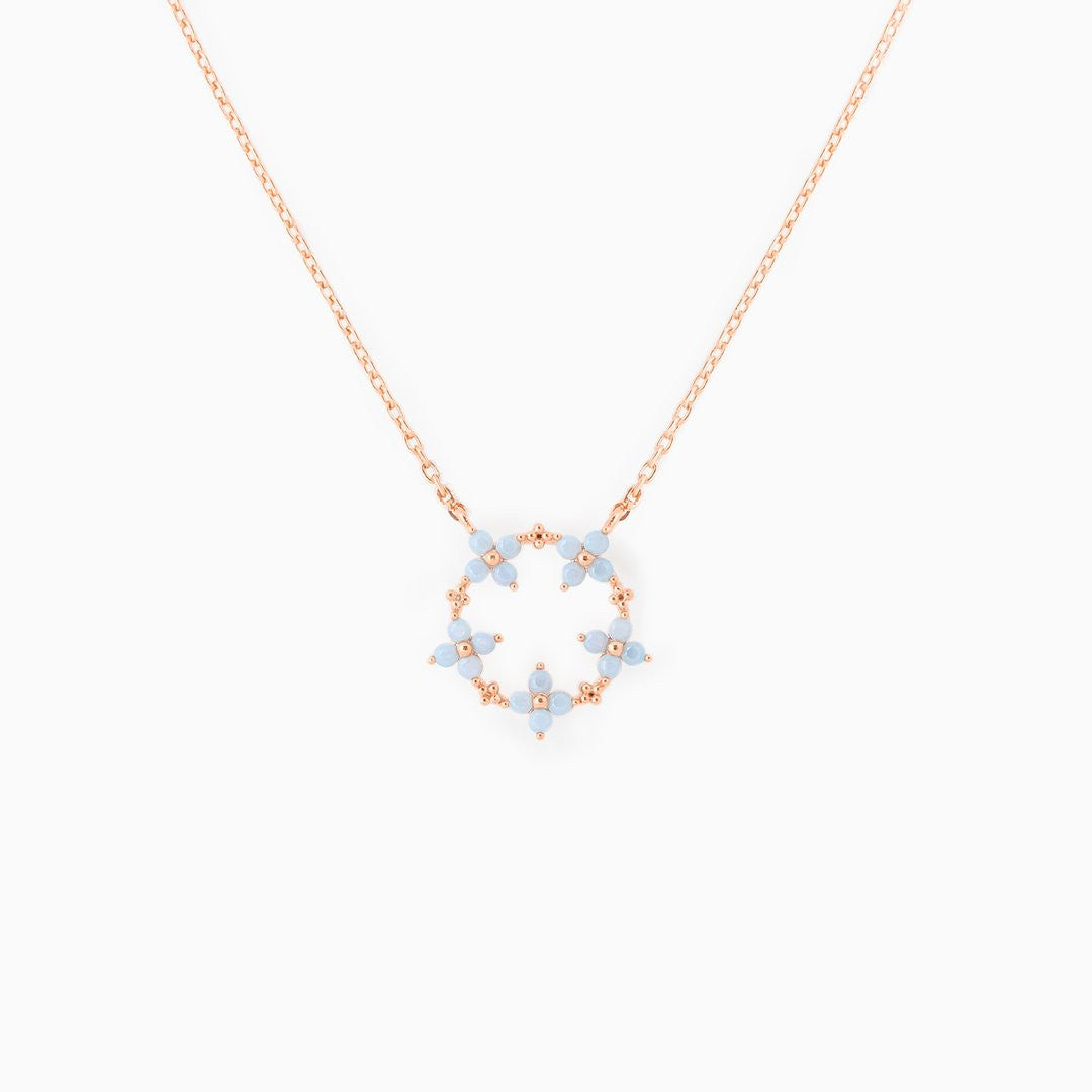 Women's Fashion Simple Flower Pendant Necklace