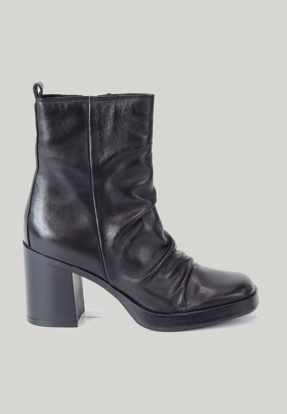 STIVALETTO NERO