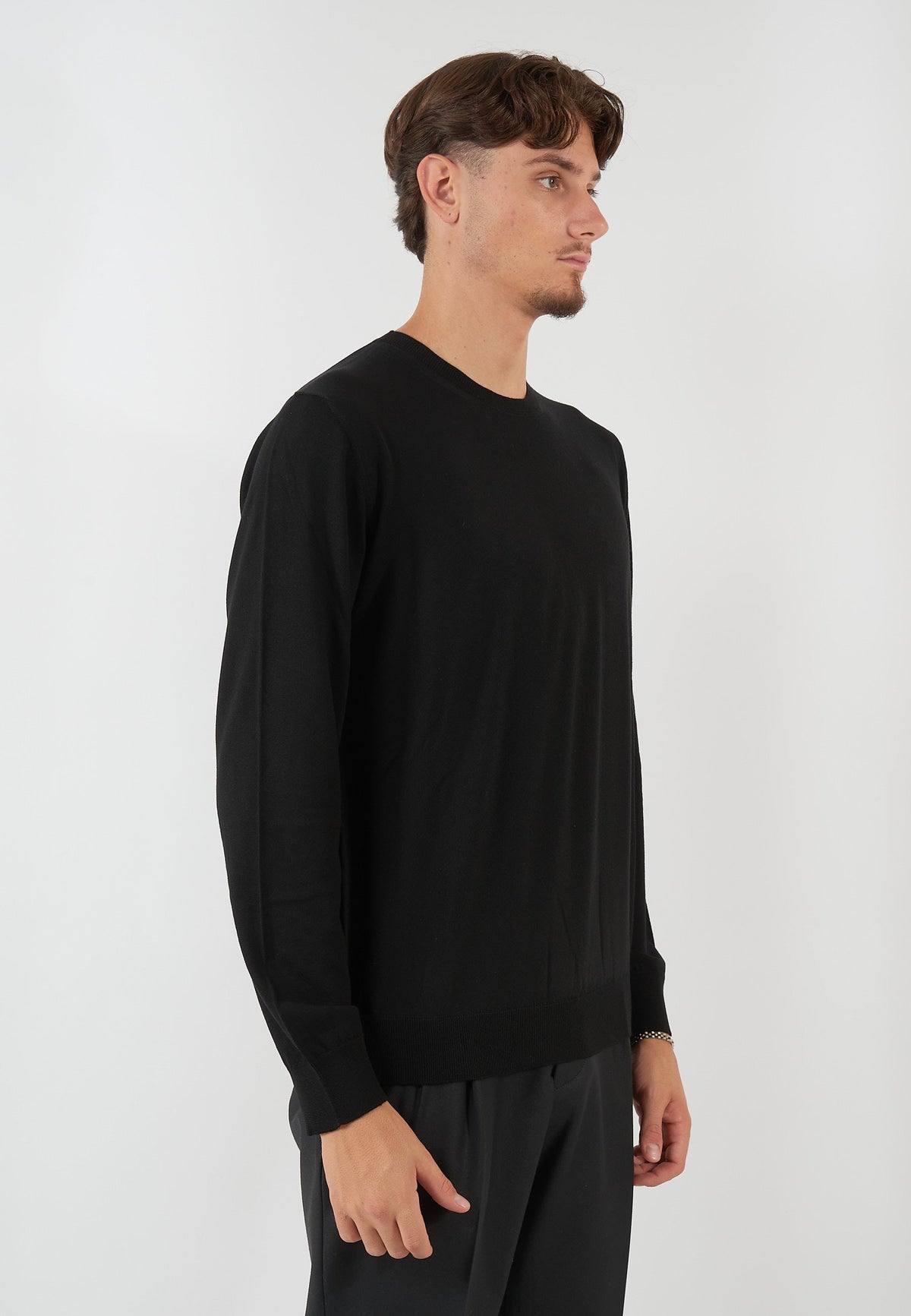MAGLIA PARICOLLO NERA