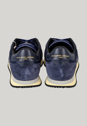 RUNNING BLVILLE BLU