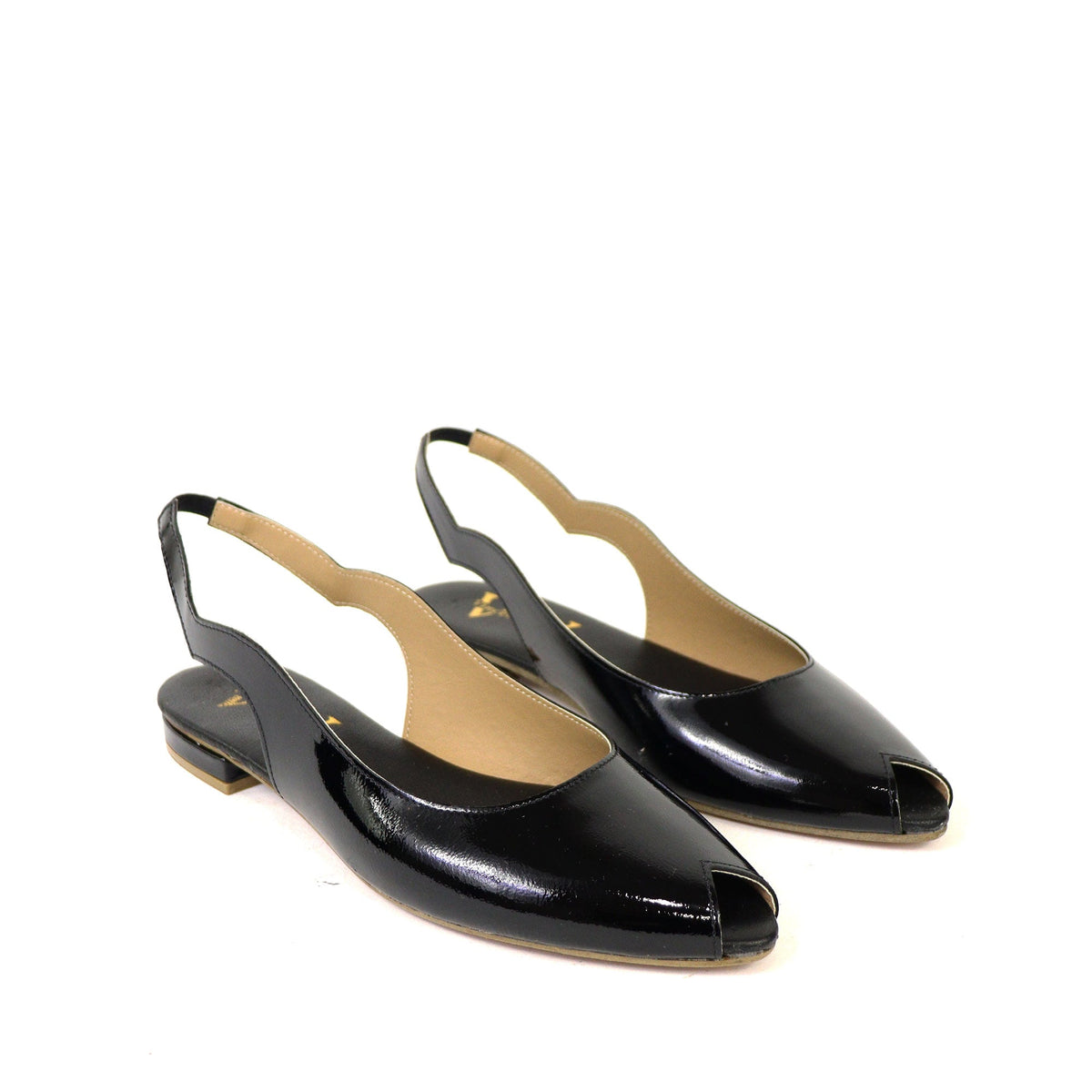 SLINGBACK NERA