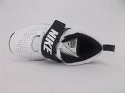 Nike Team Hustle 8 scarpa da basket 881943 100