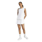 Gonna Match Donna White/White