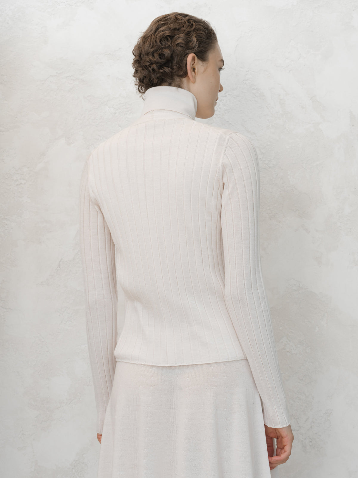 Extra Fine Merino Ribbed Cardigan