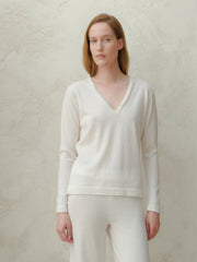 Extra Fine Merino V-Neck Sweater