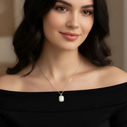 Luce Collana con Pendente Rettangolare Pavé