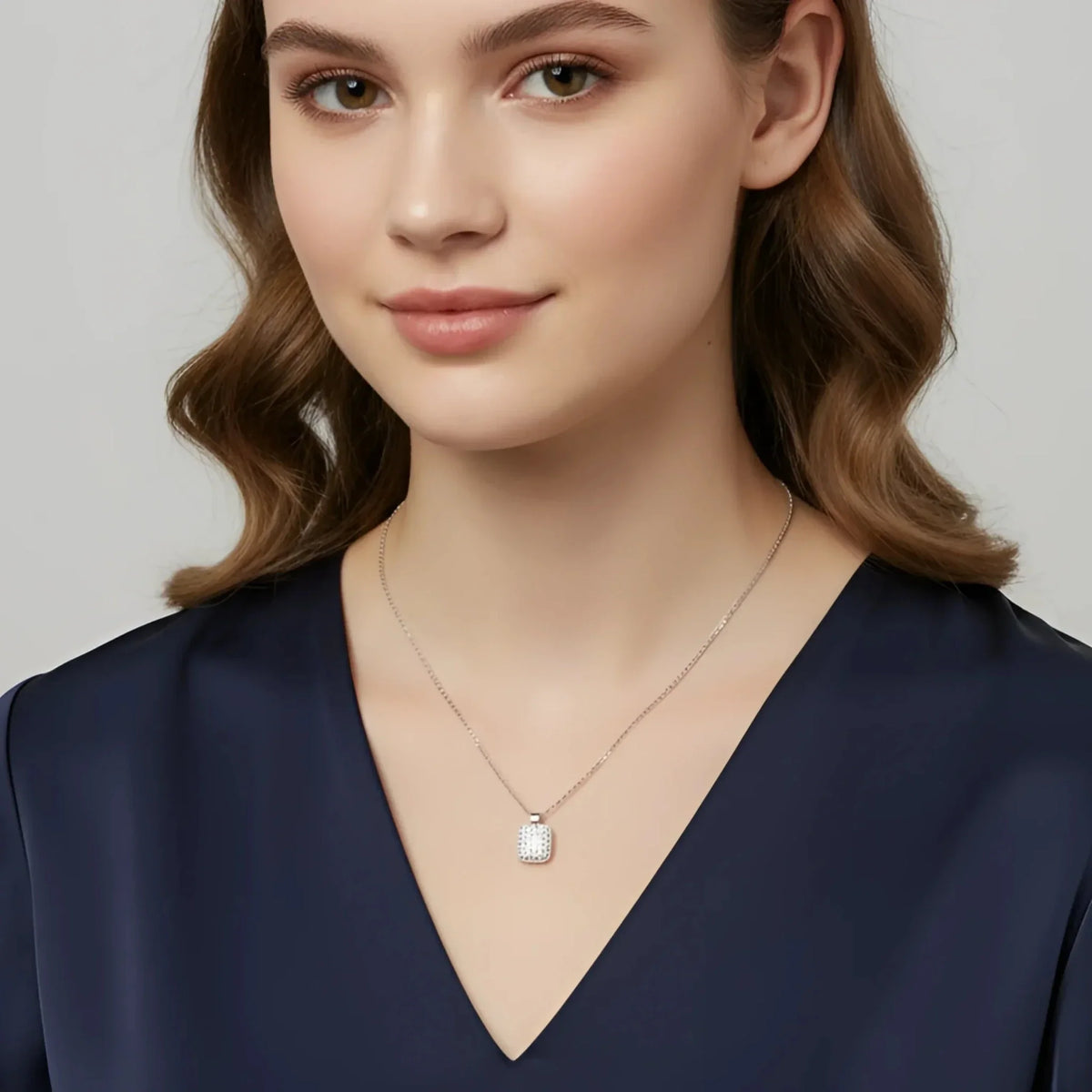 Luce Collana con Pendente Rettangolare Pavé