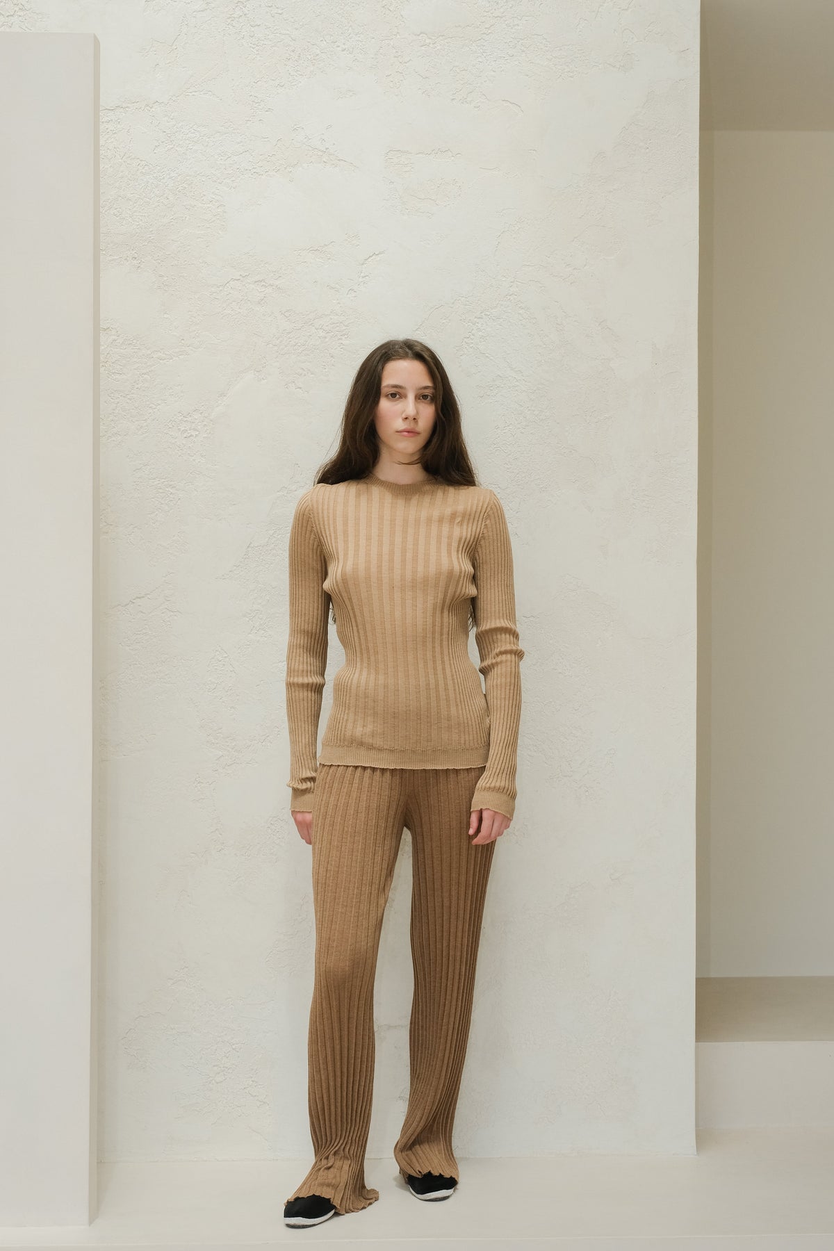 Extra Fine Merino Ribbed Crewneck