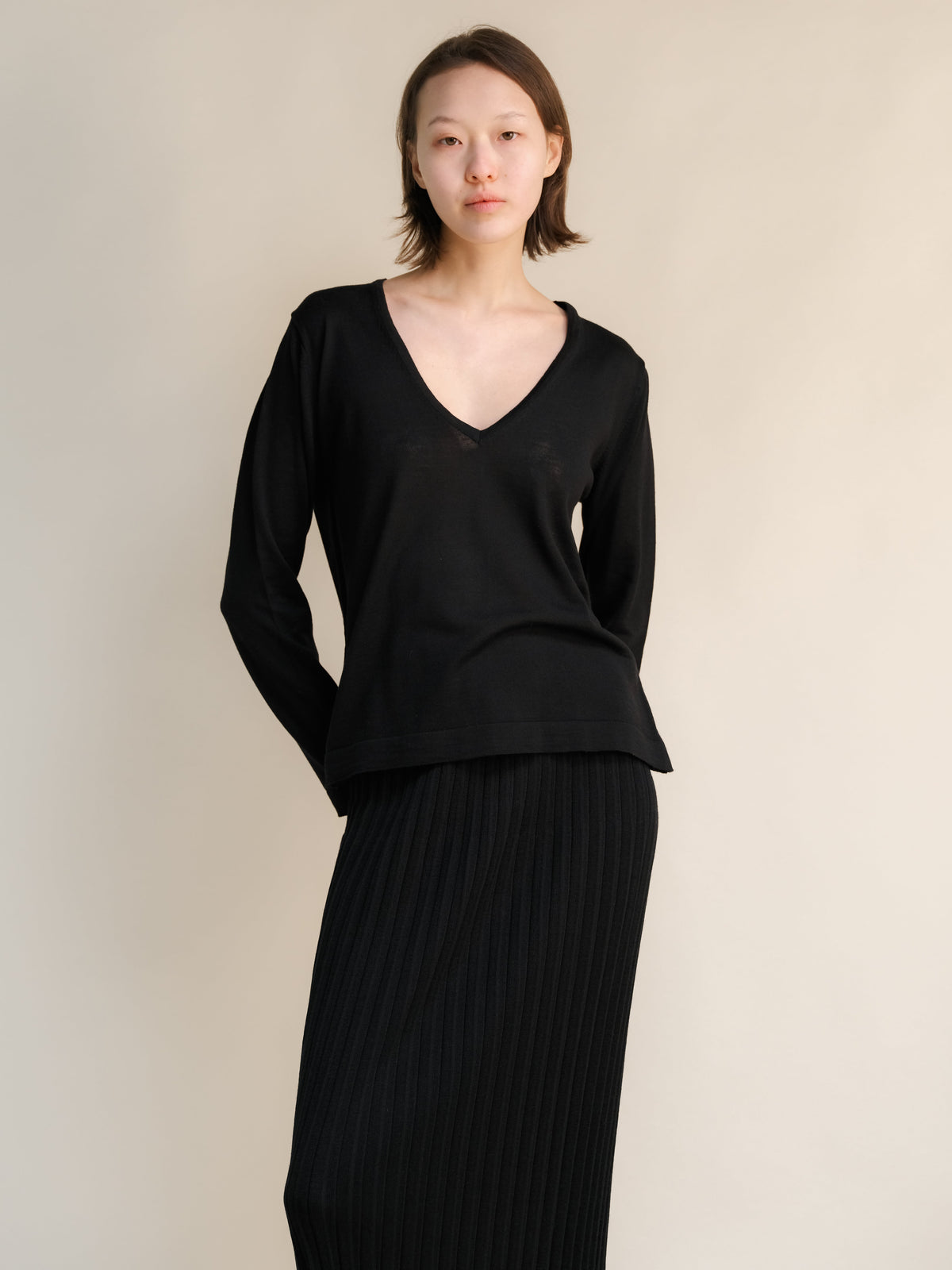 Extra Fine Merino V-Neck Sweater