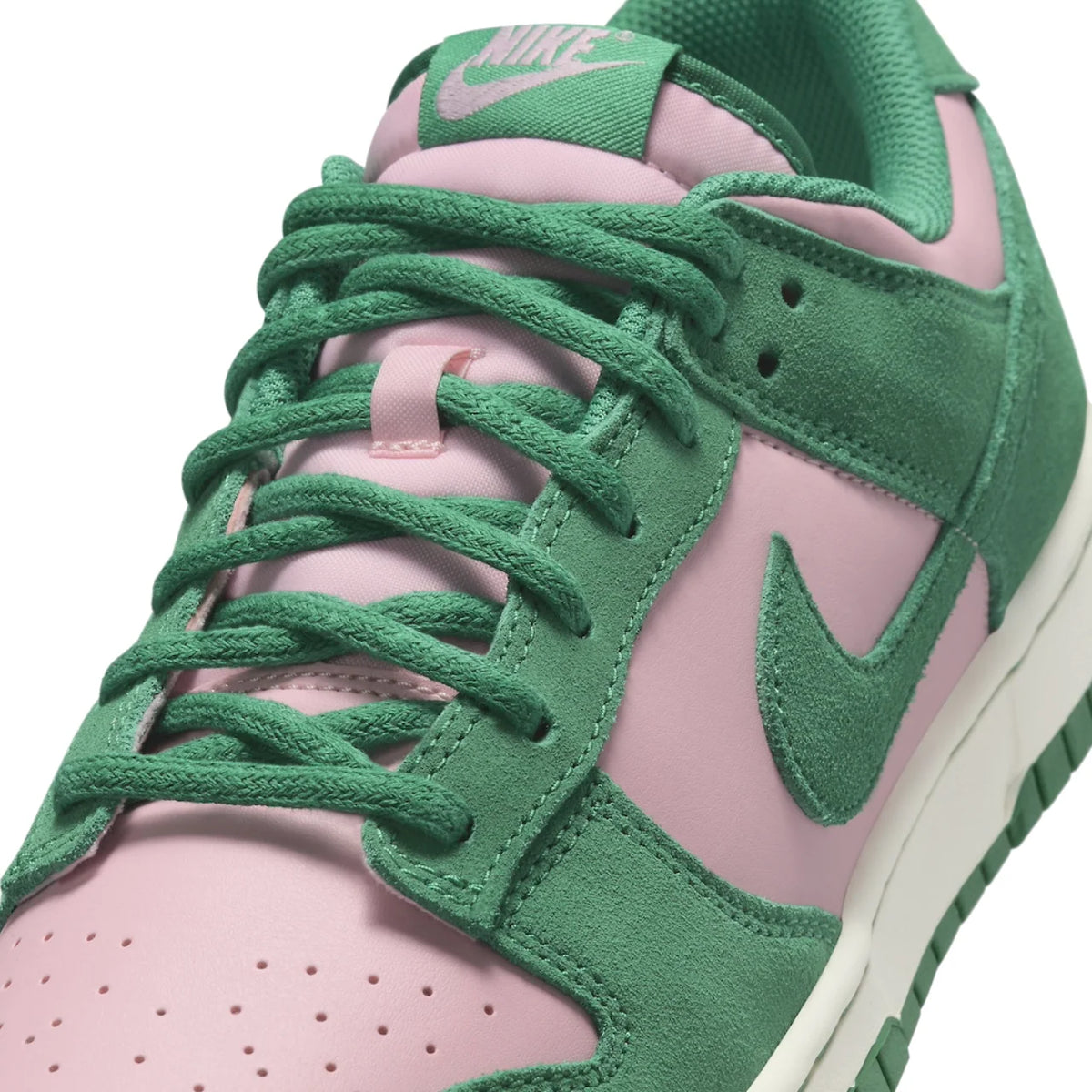 Nike Dunk Low Retro SE Medium Soft Pink Malachite