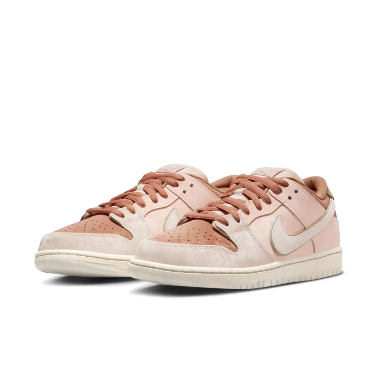 Nike SB Dunk Low Trocadéro Gardens