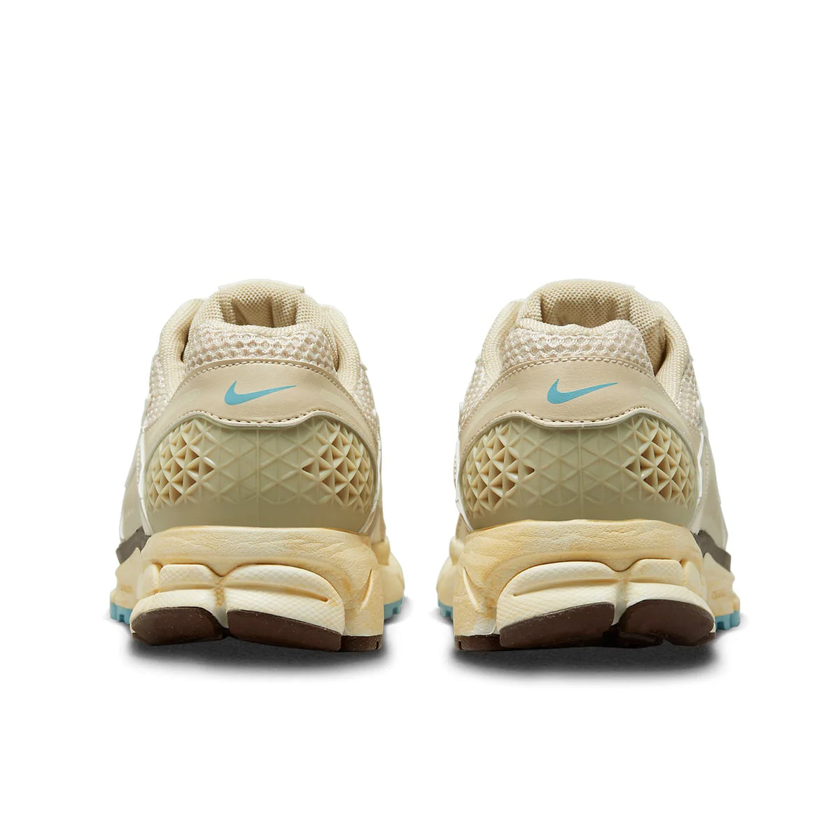 Nike Zoom Vomero 5 Oatmeal