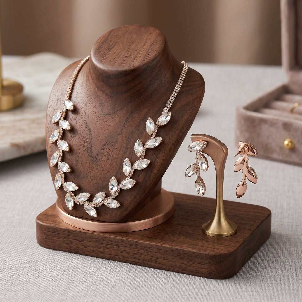 Set Foglia d'Oro Collana e Orecchini