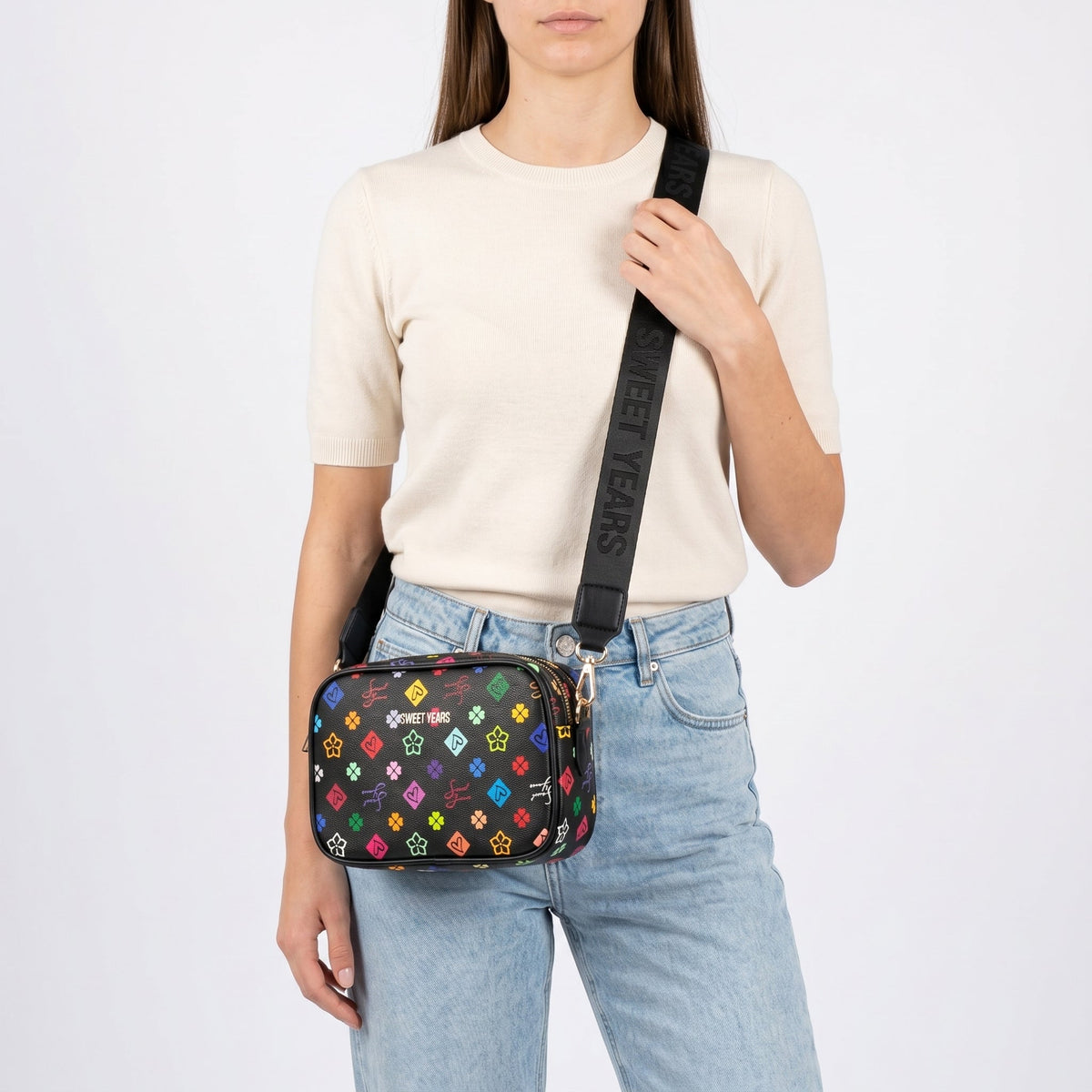 Sweet Years Camera Bag in Ecopelle con Stampa Monogram