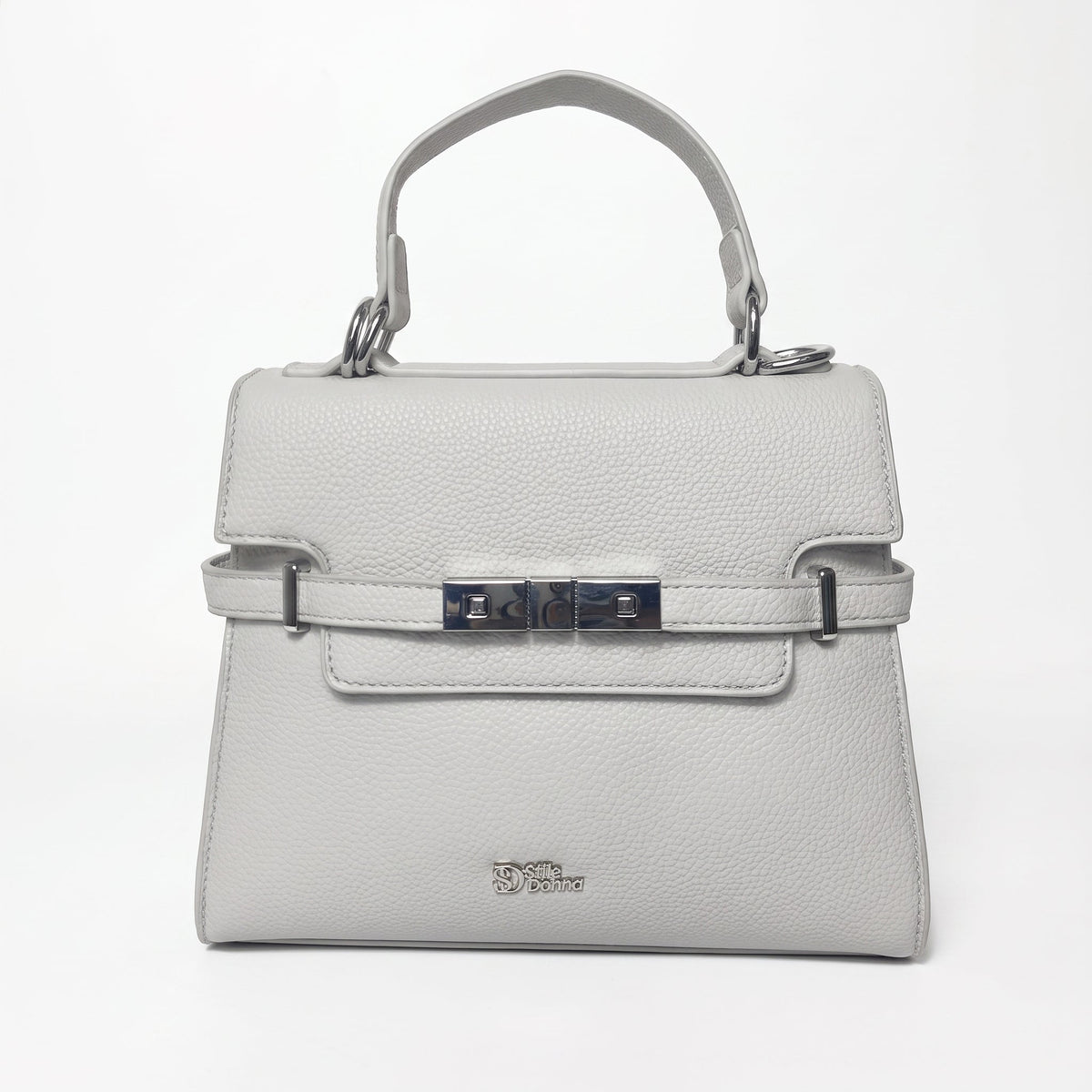 Ilaria Borsa in Ecopelle Grigio