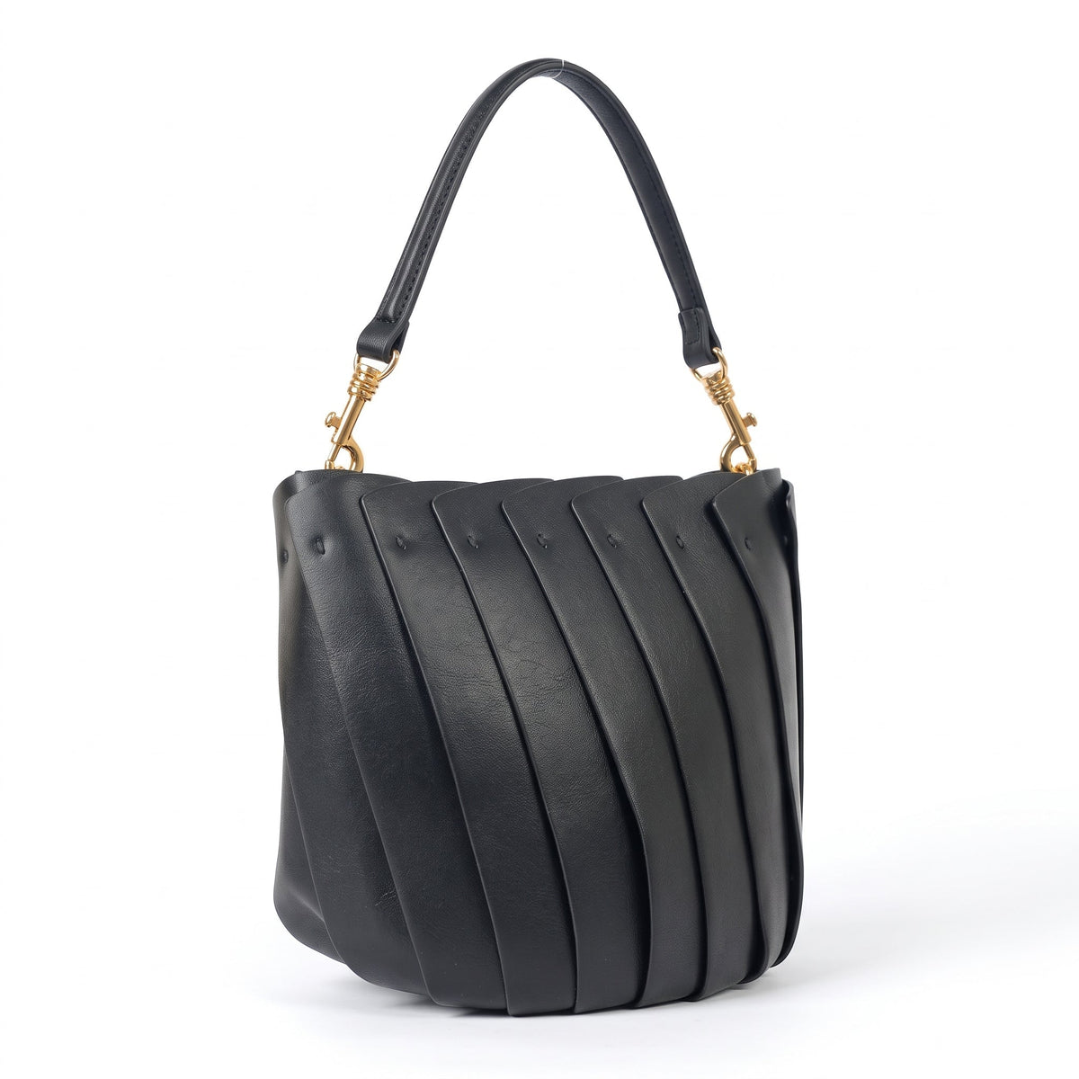 Licia Borsa Secchiello in Ecopelle
