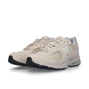 New Balance 2002R Bone Light Aluminum