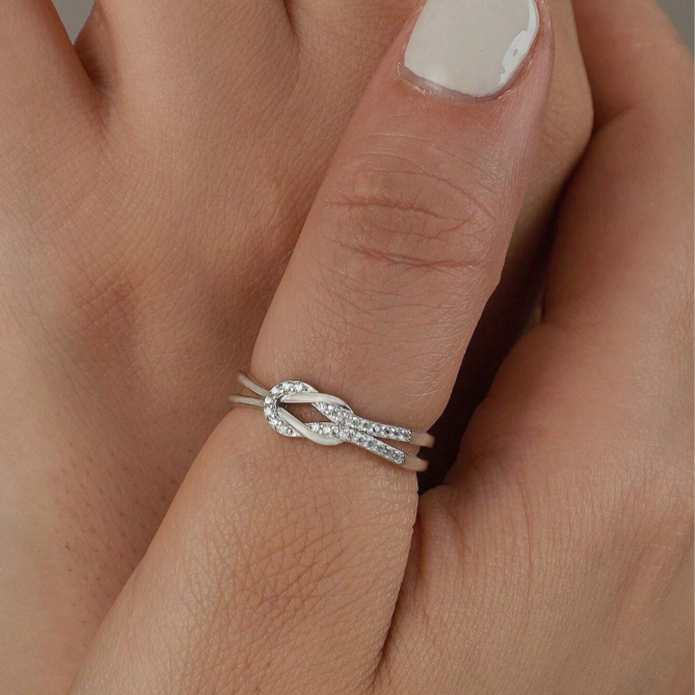 Anello Nodo da Donna in Argento Sterling 925