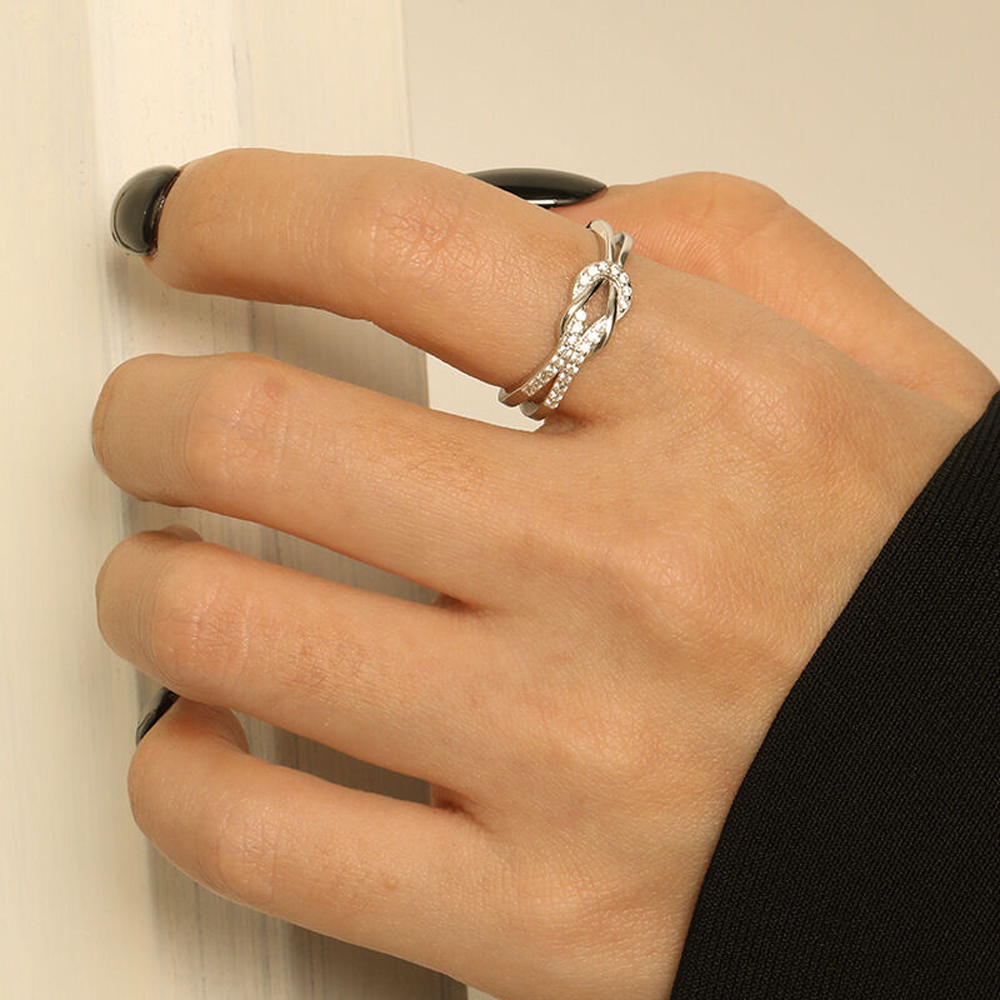 Anello Nodo da Donna in Argento Sterling 925